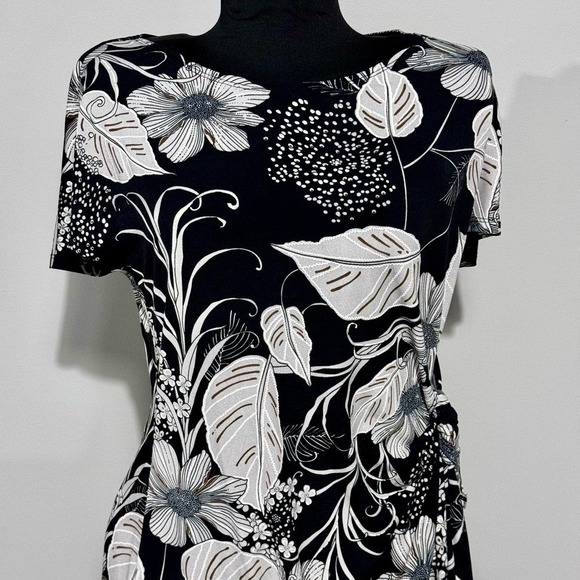 Signature By Robbie Bee Black‎ Floral Short Sleeve Knee Length Dress Size Small - Picture 2 of 12